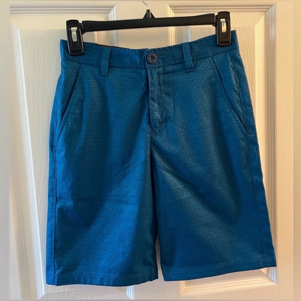 NWT Under Armour Youth size 14 Turquoise Blue Shorts